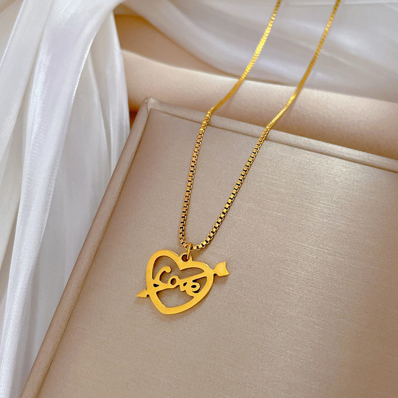 Minimalist Titanium Steel Geometric Heart Pendant Necklace for Women and Men with Gold Plating Locket Chain for Clavicle Styling