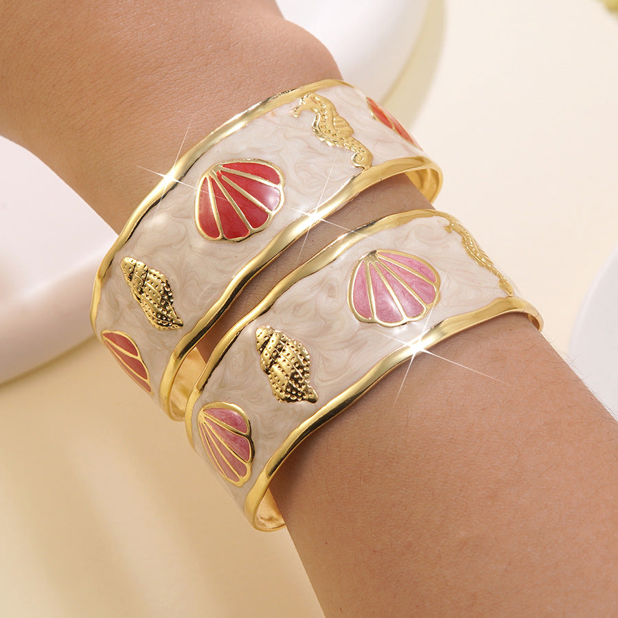 Round Drip Oil Stainless Steel Cuff Bracelet with Shell Conch Ocean Theme