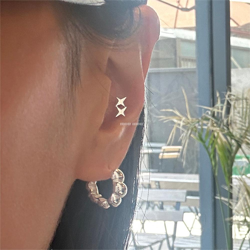 Pendientes de tuerca minimalistas en forma de estrella de plata de ley 925 con acabado chapado para mujer