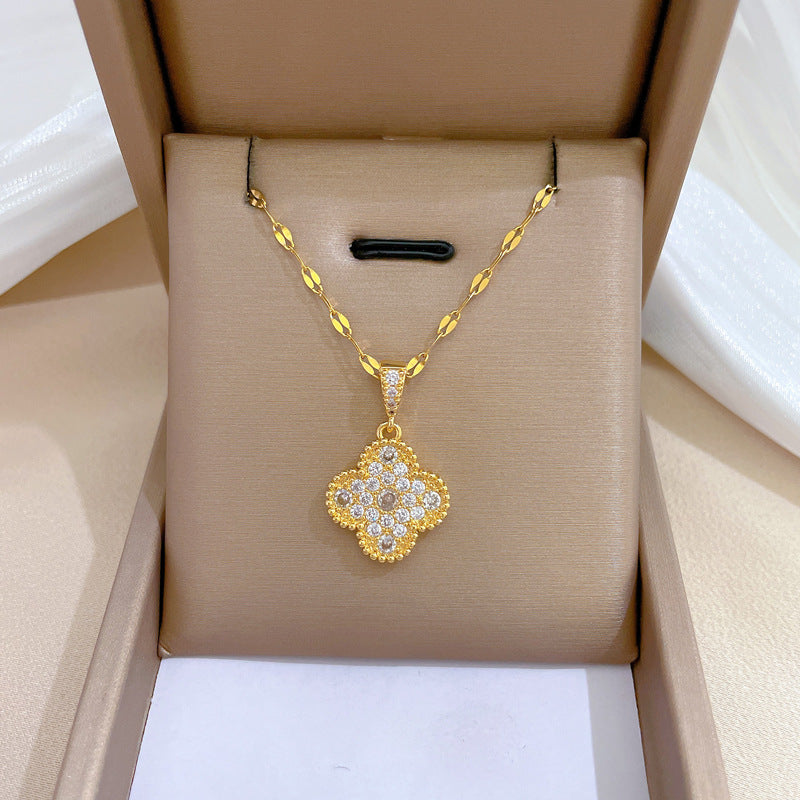 Collar con colgante de flor de diamantes de imitación microincrustados de lujo para mujer en acero de titanio con cadena tipo O de longitud ajustable