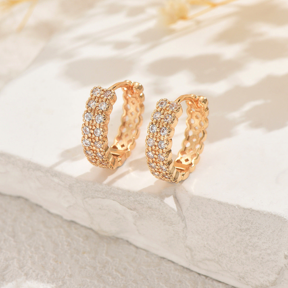 Pendientes de Cobre Geométricos con Incrustaciones de Circonita para Mujer y Hombre, Joyería de Moda Minimalista con Patrones Circulares y de Anillo