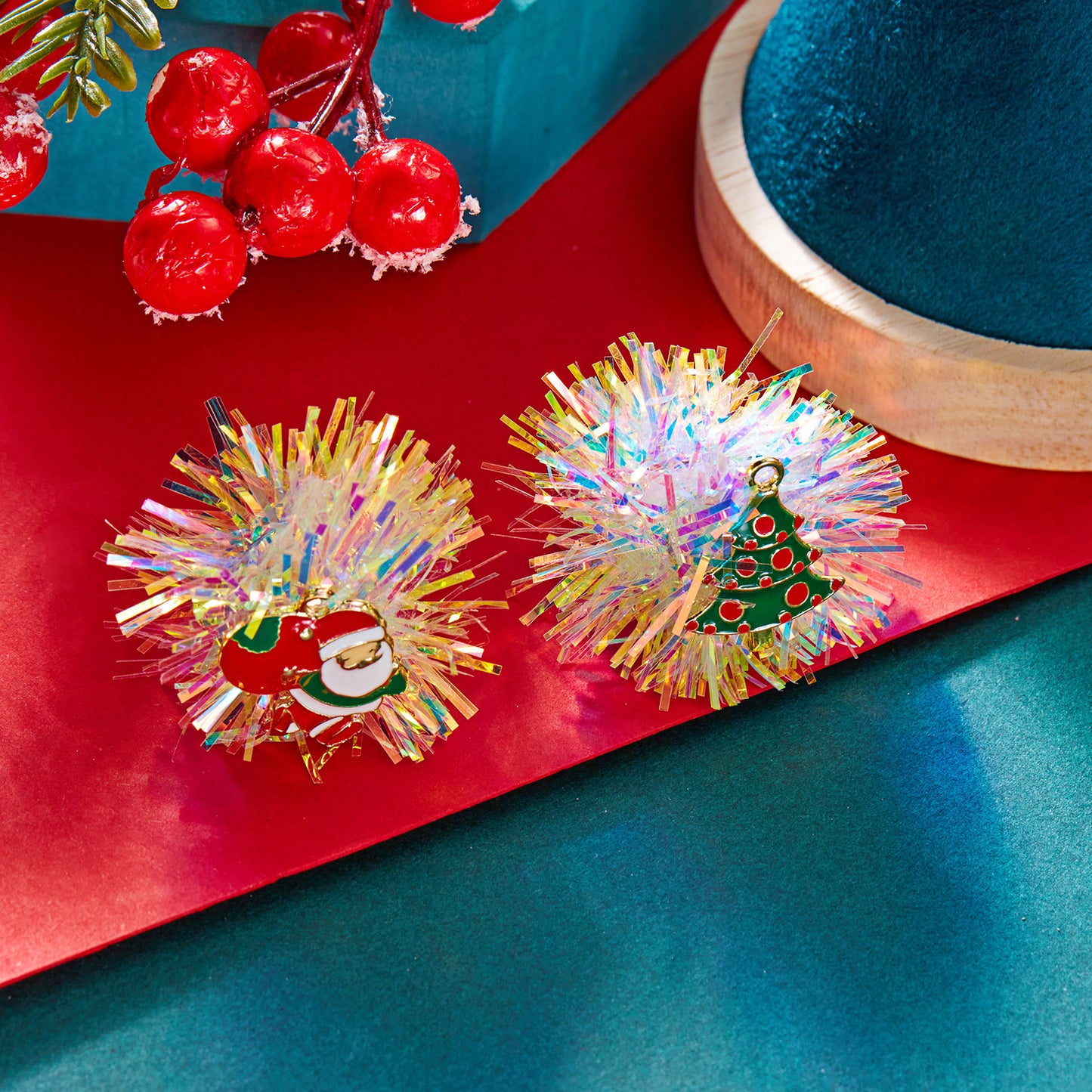 Pendientes de Navidad asimétricos con diseño de Papá Noel, alce, botas, campana y copo de nieve para mujer, de aleación chapada en oro