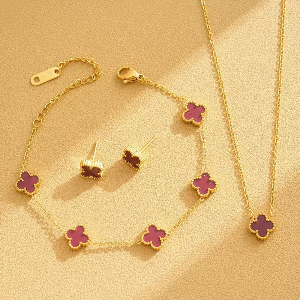 Elegant 18K Gold Plated Titanium Steel Floral Pendant Jewelry Set with Cable Chain