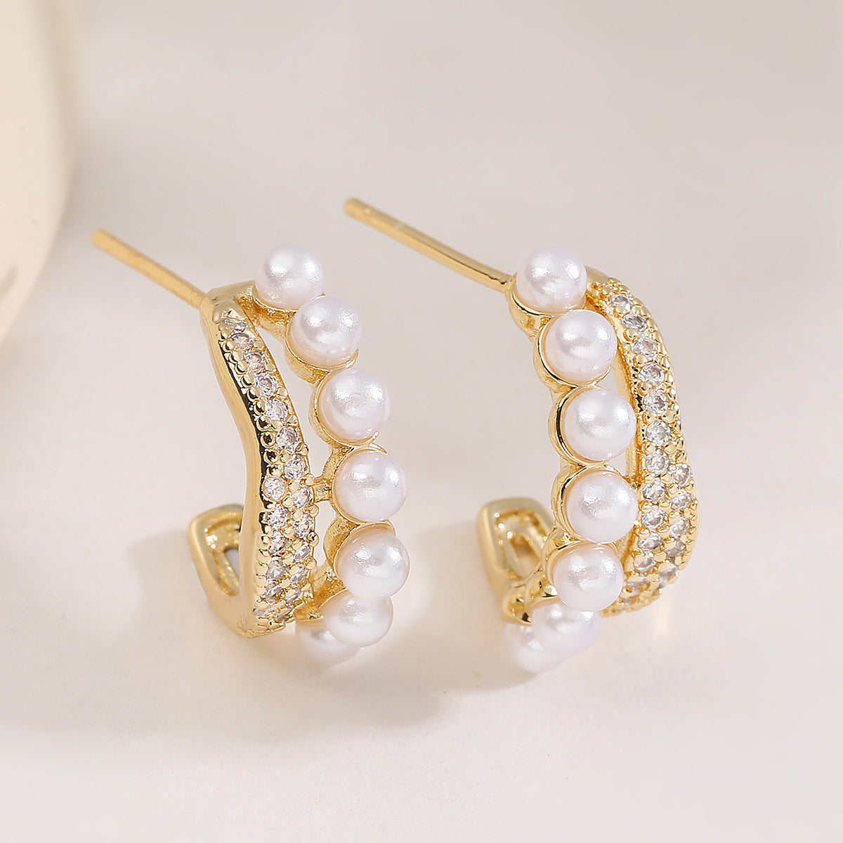 Elegant Geometric Brass Gold Plated Cubic Zirconia Pearl Stud Earrings for Women