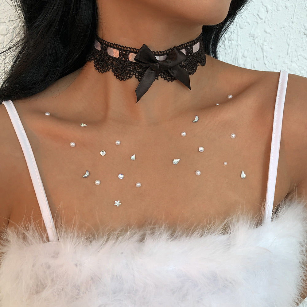 Collar corto minimalista con lazo de encaje, base de aleación y detalle de tela para mujer