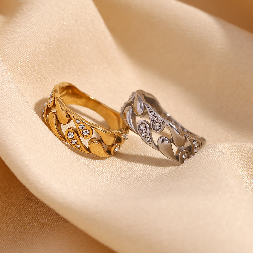 Anello creativo geometrico in acciaio inossidabile con placcatura in oro 18 carati e strass per donna