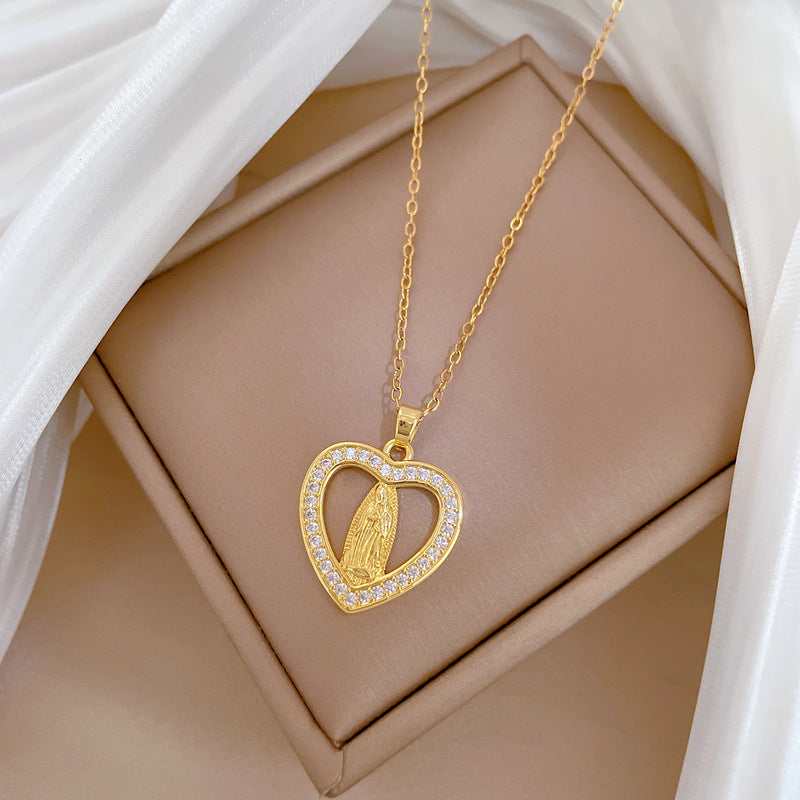 Collana minimalista in acciaio al titanio a forma di cuore con intarsio completo di strass da donna, delicata catena clavicola