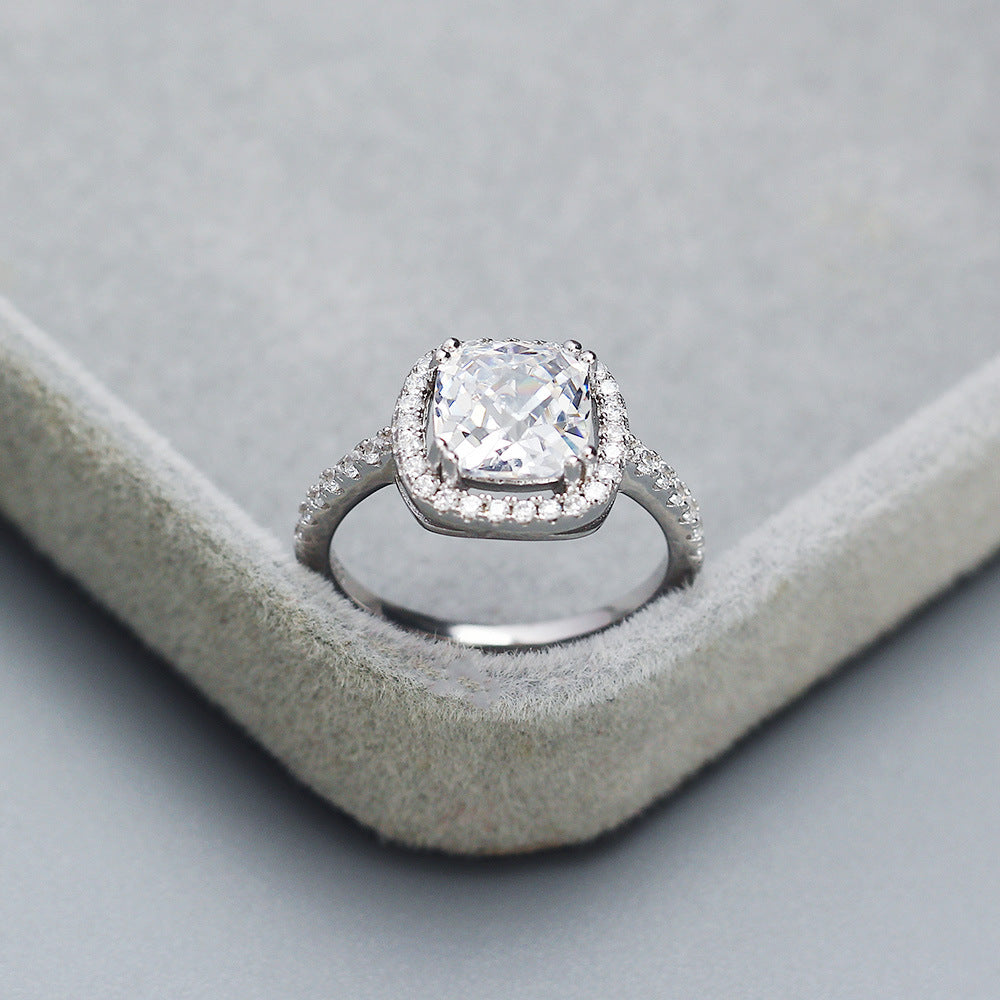 Anello da Donna di Lusso Geometrico Lucido con Zirconi in Argento Sterling 925