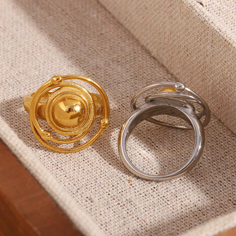 Anello da donna in acciaio inossidabile bicolore geometrico alla moda con placcatura in oro 18 carati