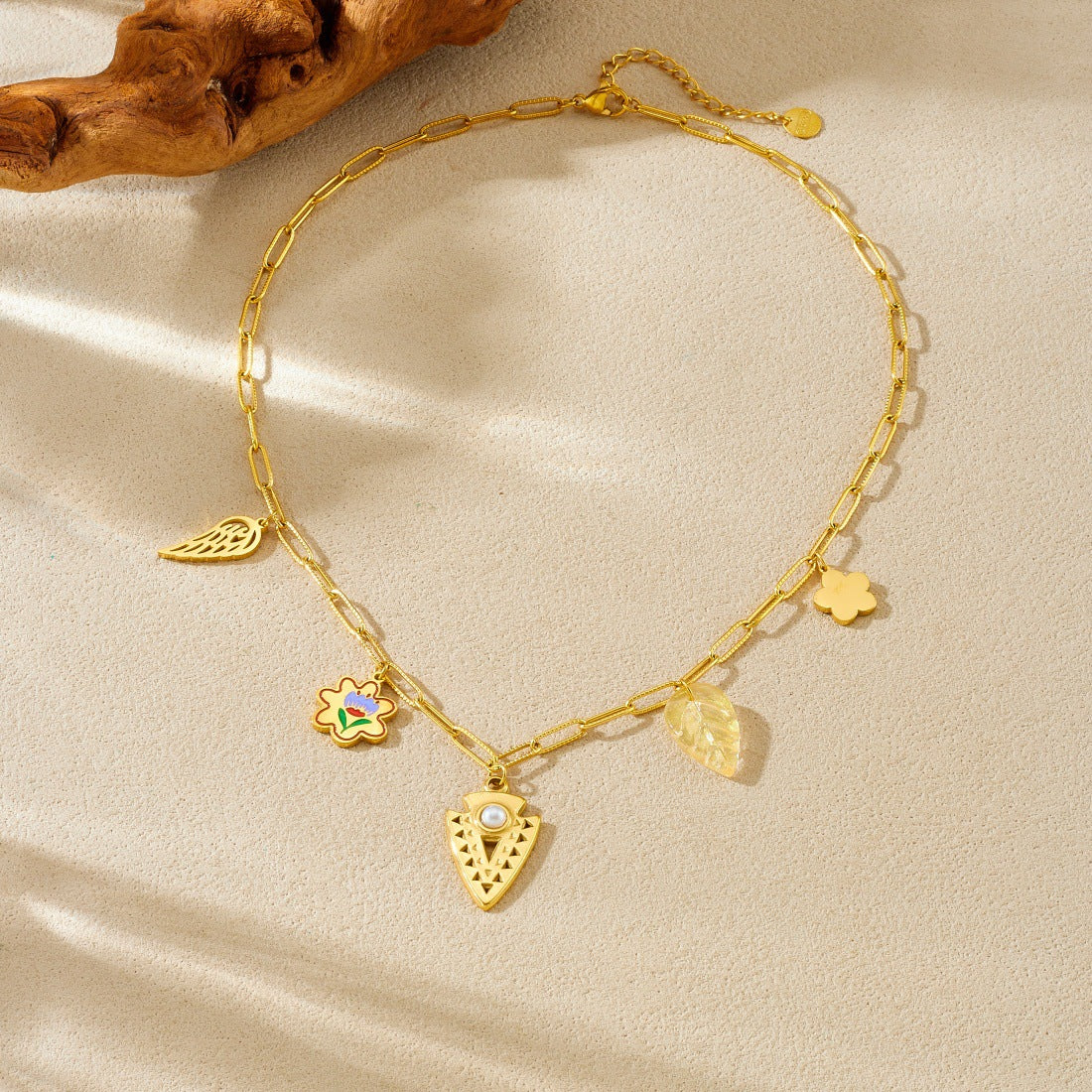 Sweet Drip Oil Gold Plated Floral Stainless Steel Pendant Necklace for Women