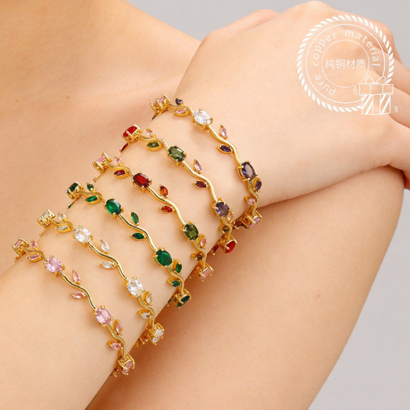 Elegant Gold Plated Brass Tulip Flower Bracelet with Rhinestone Gemstone Inlay for Women