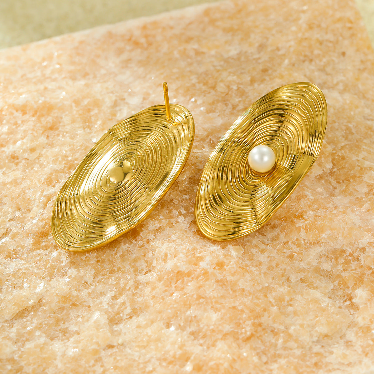 Orecchini da donna in acciaio inossidabile vintage geometrici con dettagli a perla irregolari