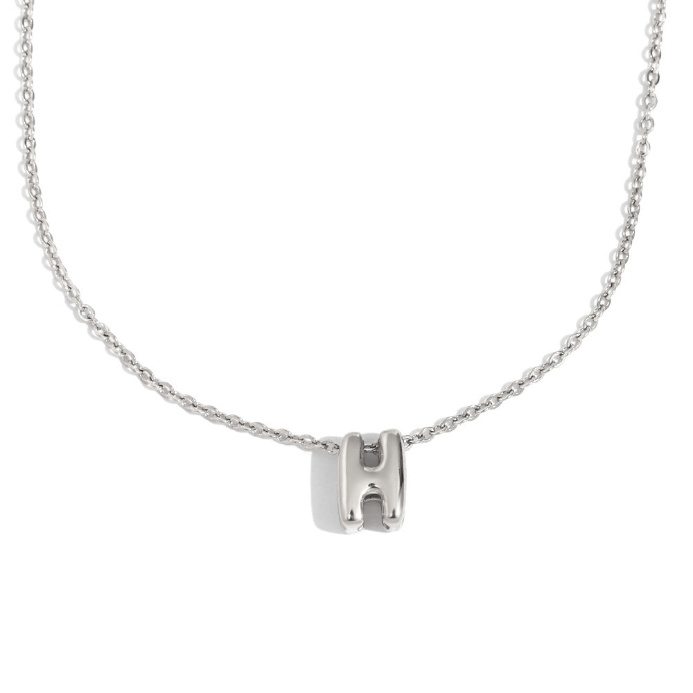 Fashionable Minimalist Letter Pendant Necklace in Stainless Steel with 18K Gold Plating for Women