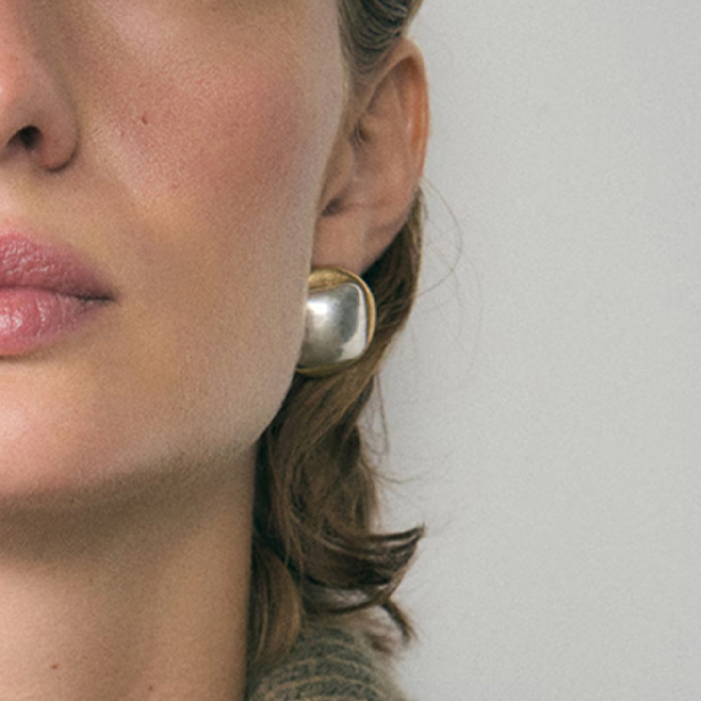 Orecchini da donna in acciaio inossidabile placcato con design geometrico quadrato minimalista