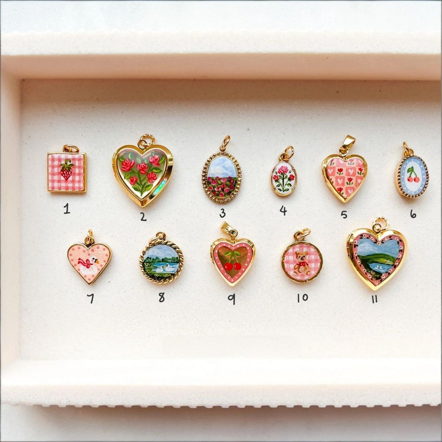 Vintage 14K Gold Plated Heart Round Floral Drip Oil Brass Pendant Charm Bar