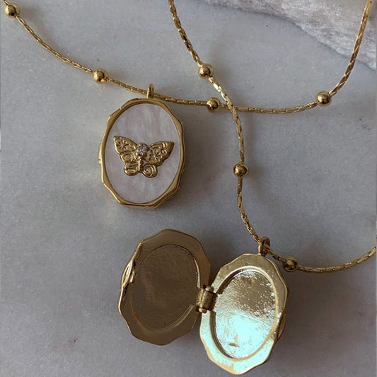 Vintage Butterfly Pendant Necklace in Copper with Gold Plating for Unisex, Adjustable Chain