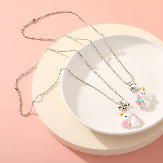 Conjunto de collar de unicornio de dibujos animados para niños con colgante de resina en cadena de cuentas
