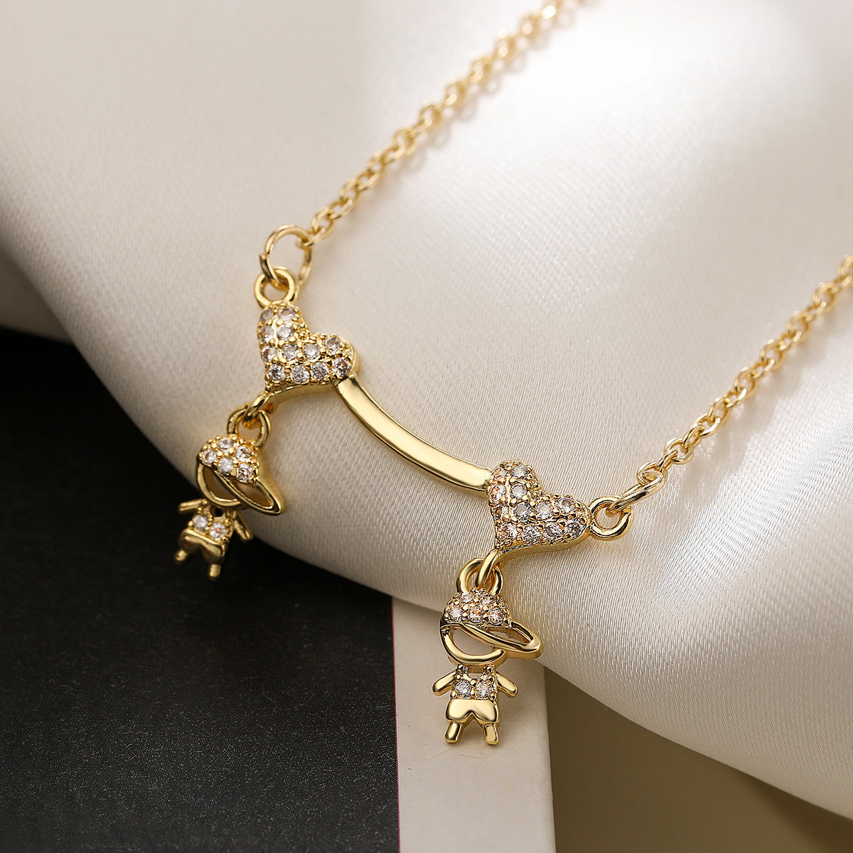 Minimalist Geometric Copper Pendant Necklace with Real Gold Plating and Zircon for Women