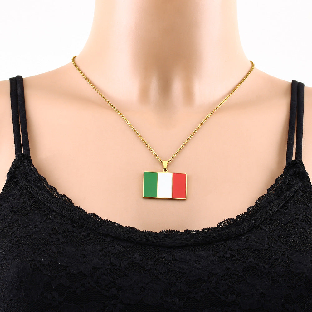 Collana con Pendente Rettangolare Etnico Vintage Minimalista per Donne e Uomini con Finitura Smaltata su Acciaio Inossidabile 304 a Catena O