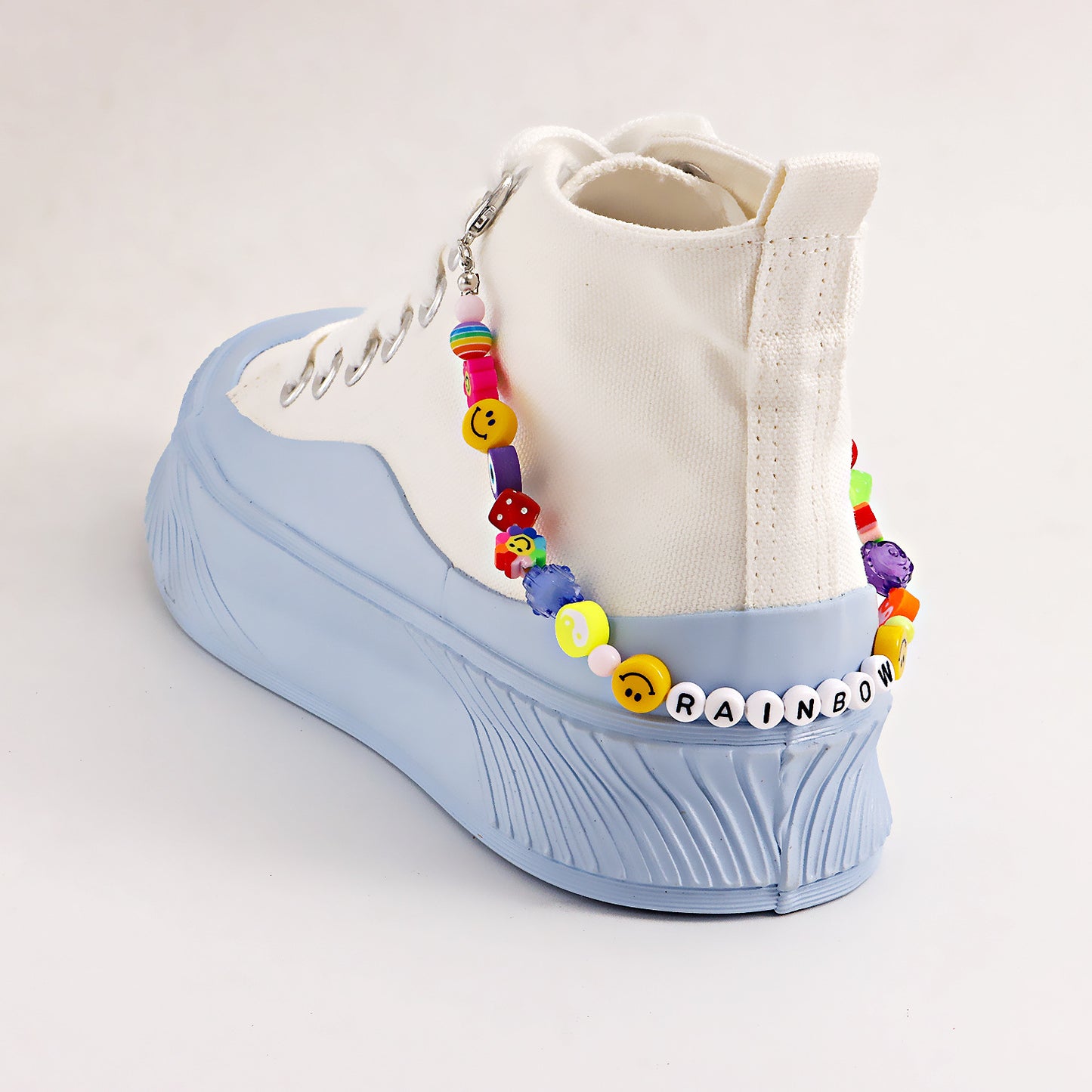 Geometric Letter Anklet for Women Made of Alloy with Smiley Face Design Summer Fashion Accessory