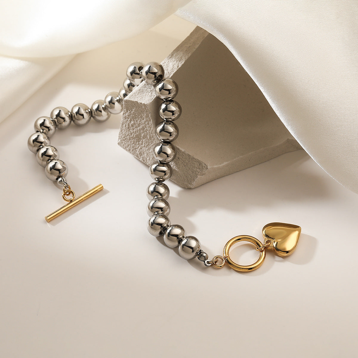 Fashion 18K Gold Plated Stainless Steel Geometric Heart Pendant Bracelet for Women