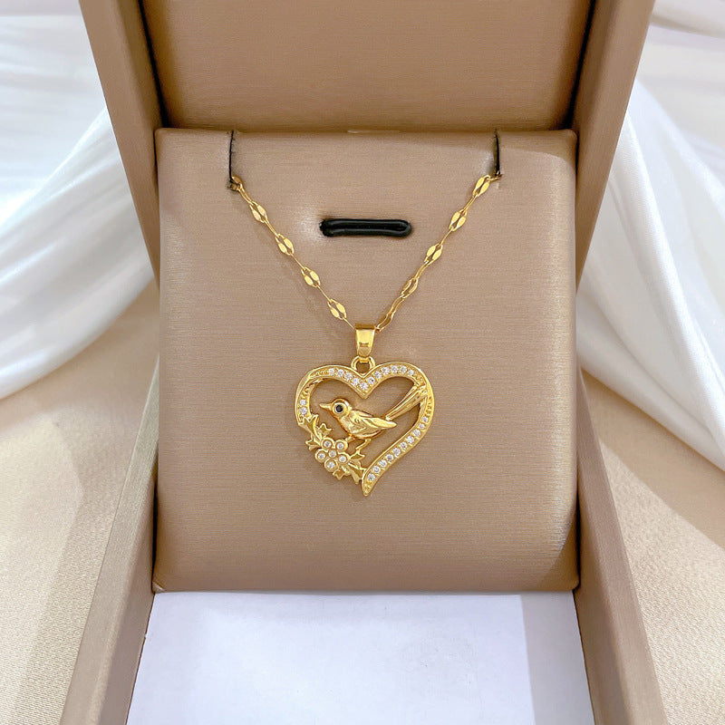 Luxury Rhinestone-Encrusted Titanium Steel Heart-Shaped Bird Pendant Necklace for Women, Adjustable Length, Elegant Clavicle Chain for Wedding and Formal Events