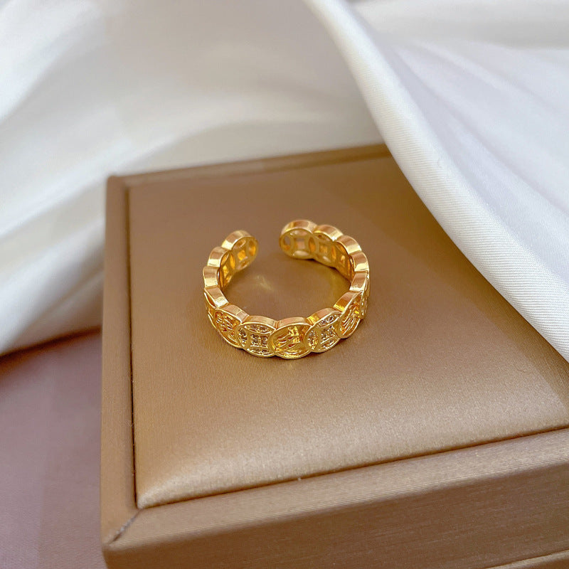 Luxury Adjustable Open Ring for Women with Crown Design in Brass Minimalist Cold Aesthetic Index Finger Ring