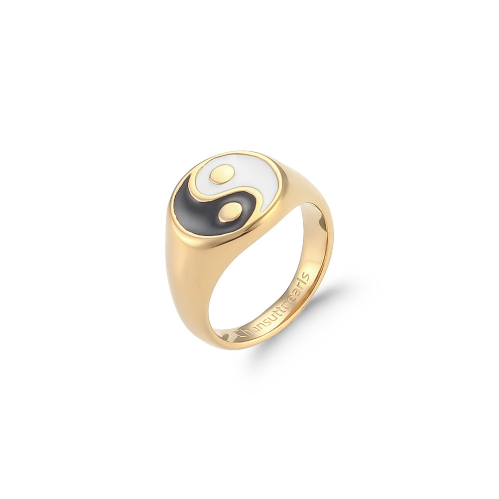 Anillo de acero de titanio con patrón geométrico de Tai Chi Bagua, chapado en oro de 18K, de lujo ligero para mujer