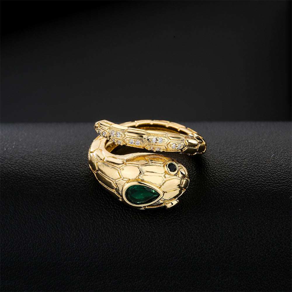 Punk Style Geometric Copper Ring with 18K Gold Plating for Women