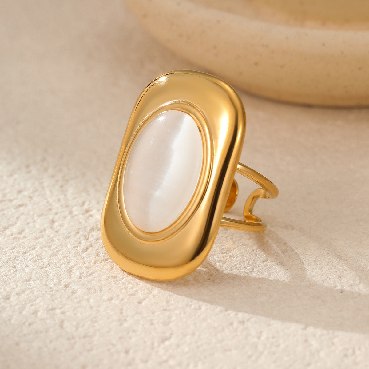 Conjunto de pendientes y anillo de ojo de gato geométricos minimalistas vintage de acero inoxidable con acabado chapado para mujer