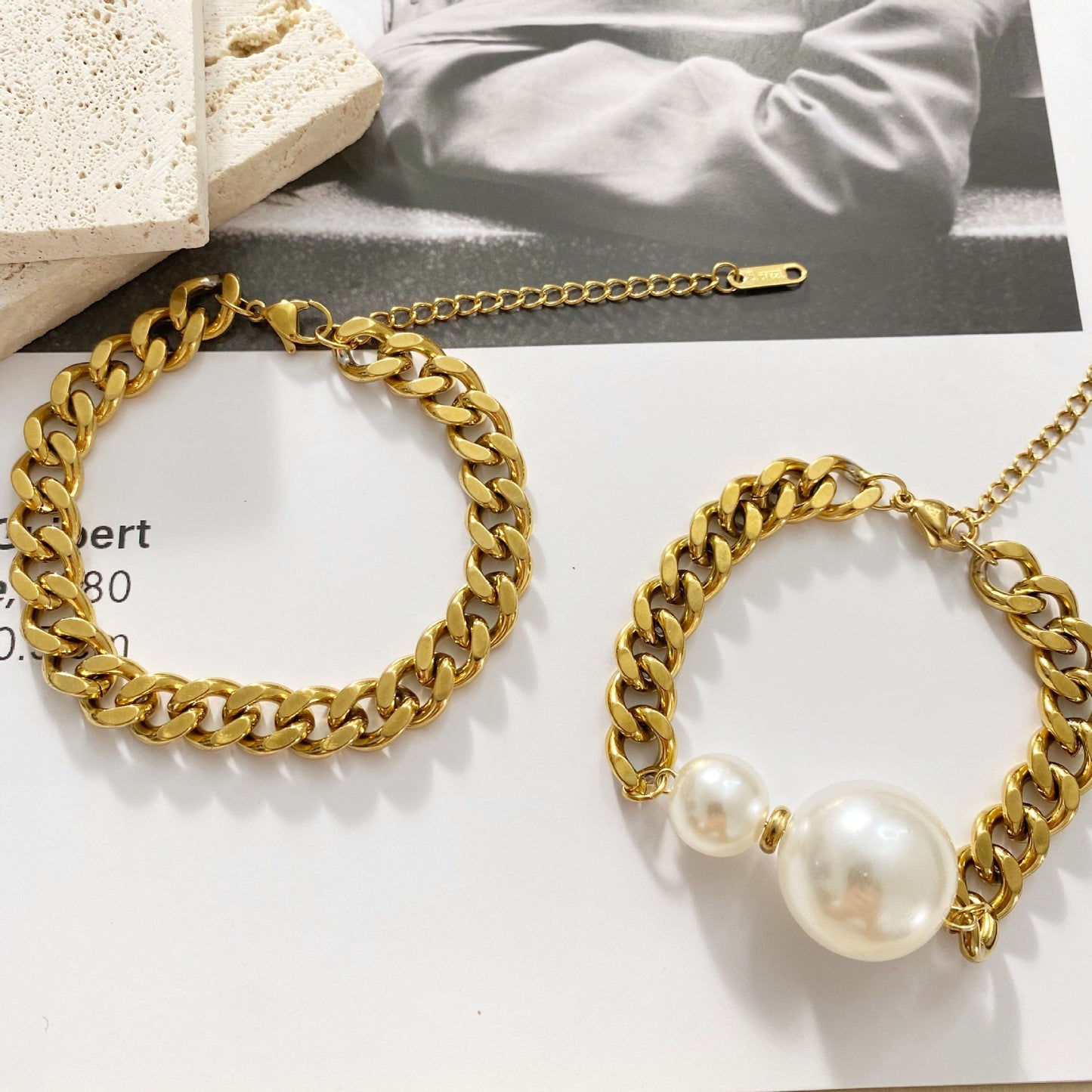 Sweet Streetwear Figaro Chain Titanium Steel Bracelet with Pearl Inlay
