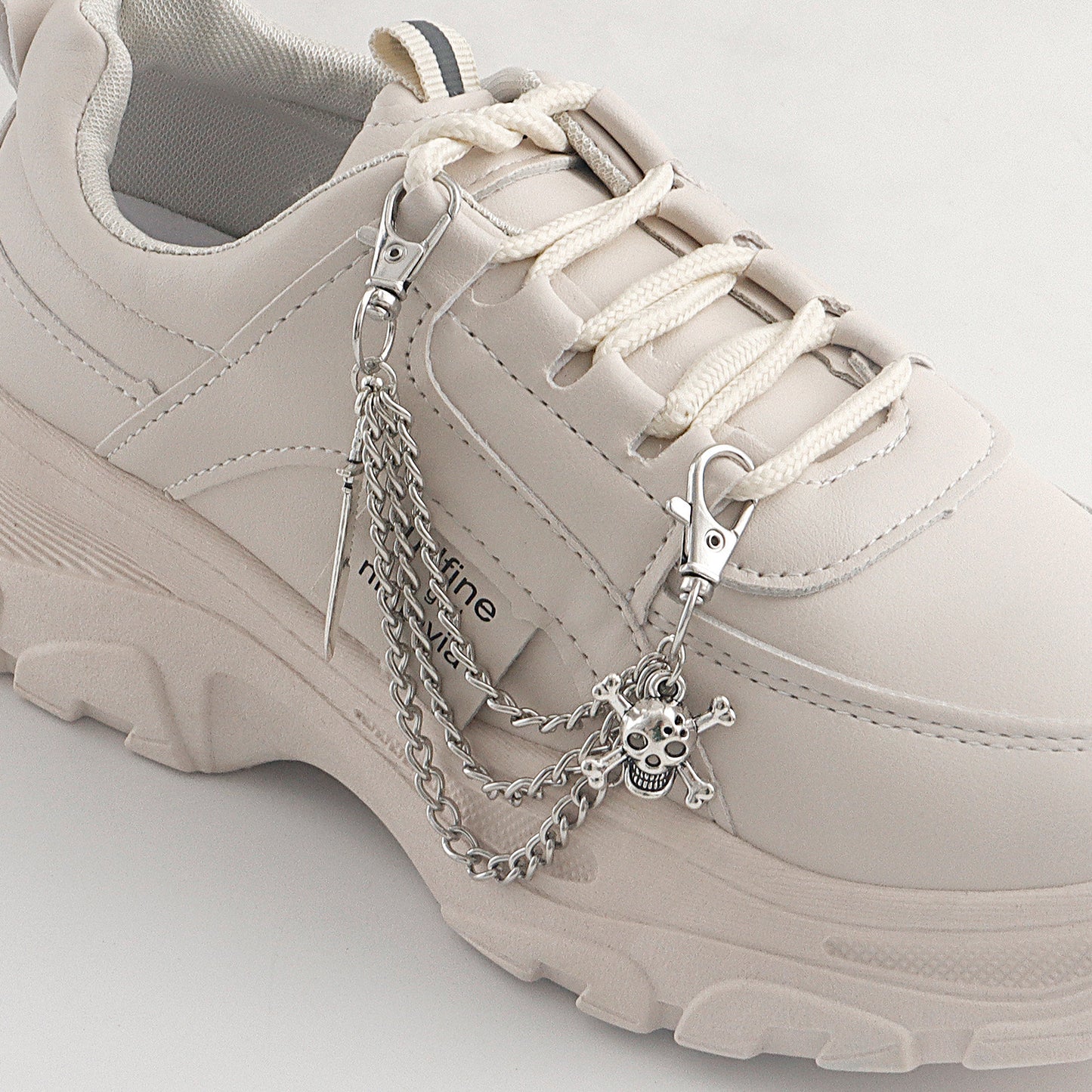Minimalist Skull Anklet for Women with Alloy Pendant and Geometric Design