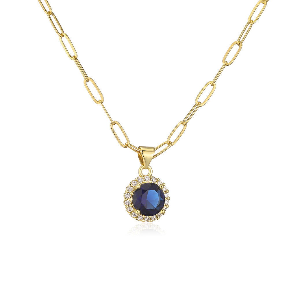 Collana con ciondolo geometrico minimalista da donna in ottone con placcatura in oro 18 carati e intarsio di zirconi