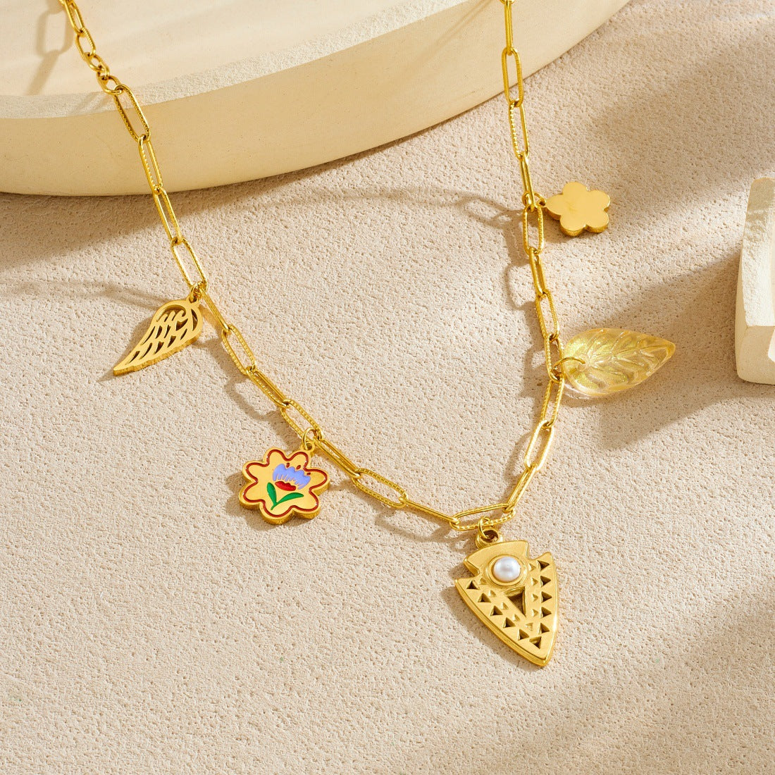 Sweet Drip Oil Gold Plated Floral Stainless Steel Pendant Necklace for Women