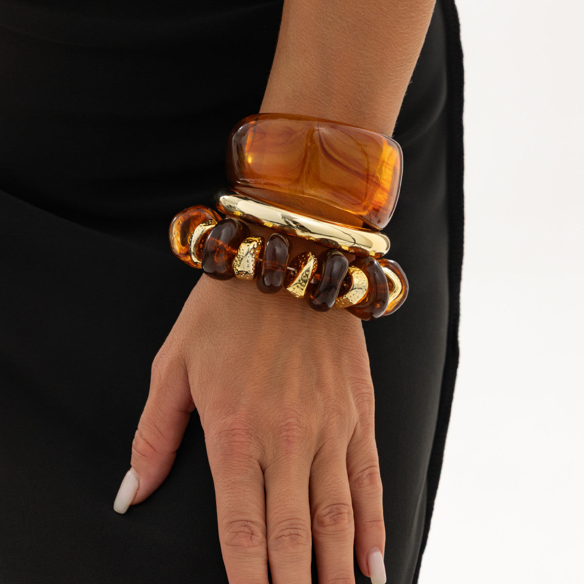 Vintage Geometric Gradient Resin Plated Cuff Bracelet for Women