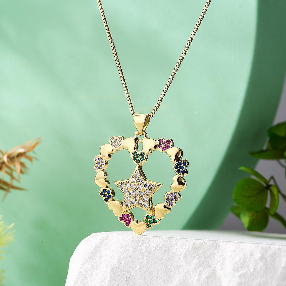 Collana da Donna Minimalista con Ciondolo a Stella a Cinque Punte e Cuore in Rame Placcato Oro Vero con Intarsi in Zirconi