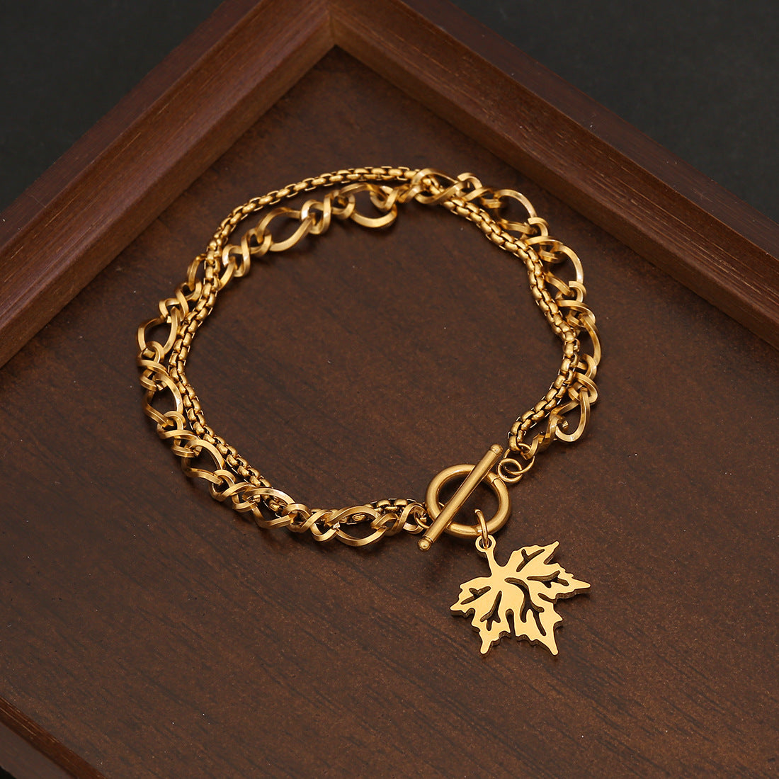 Personalized Maple Leaf Necklace Set in Stainless Steel with Titanium Steel Pendant and Electroplated Finish for Women