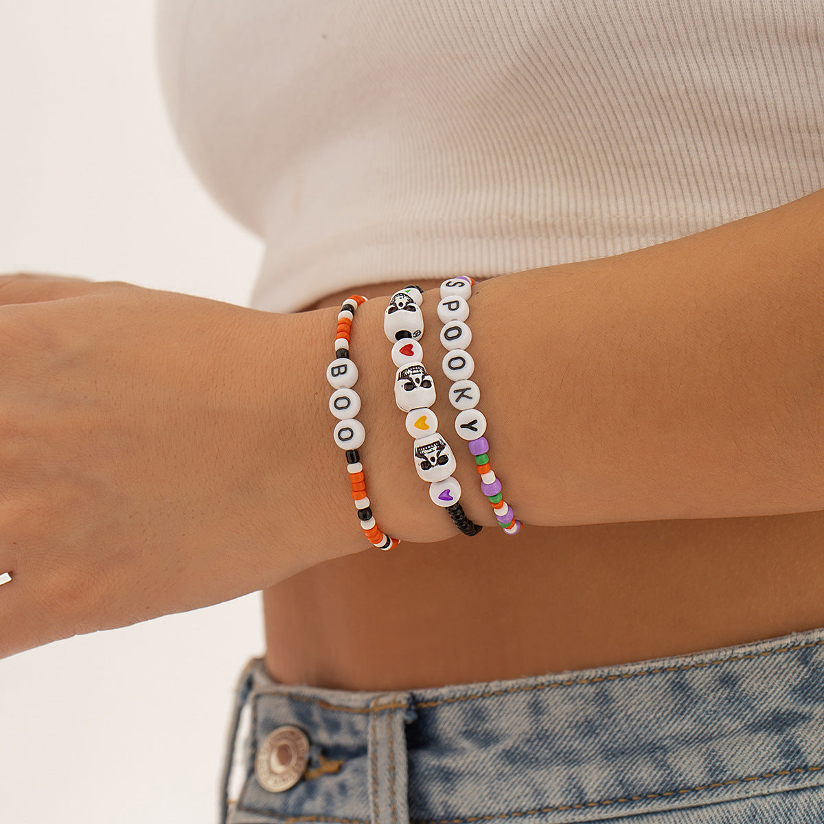 Sweet Minimalist Acrylic Letter Heart Beaded Stretch Bracelet for Women