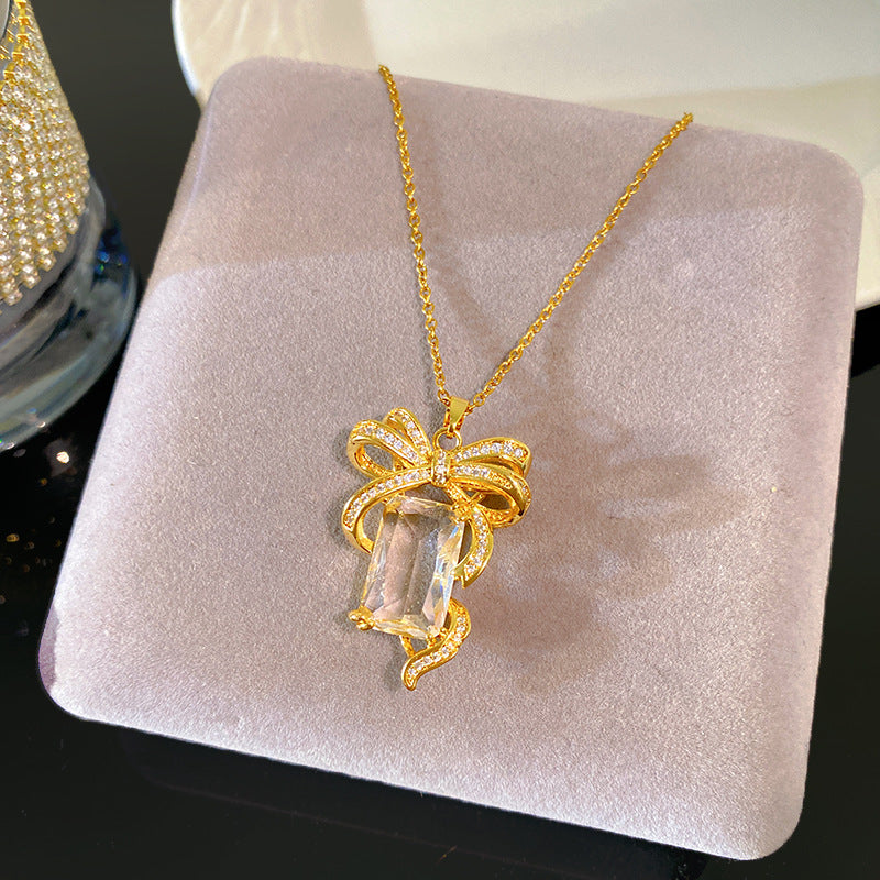 Sweet Heart Rhinestone & Cubic Zirconia Plated Titanium Steel Necklace with Brass Pendant on Cable Chain