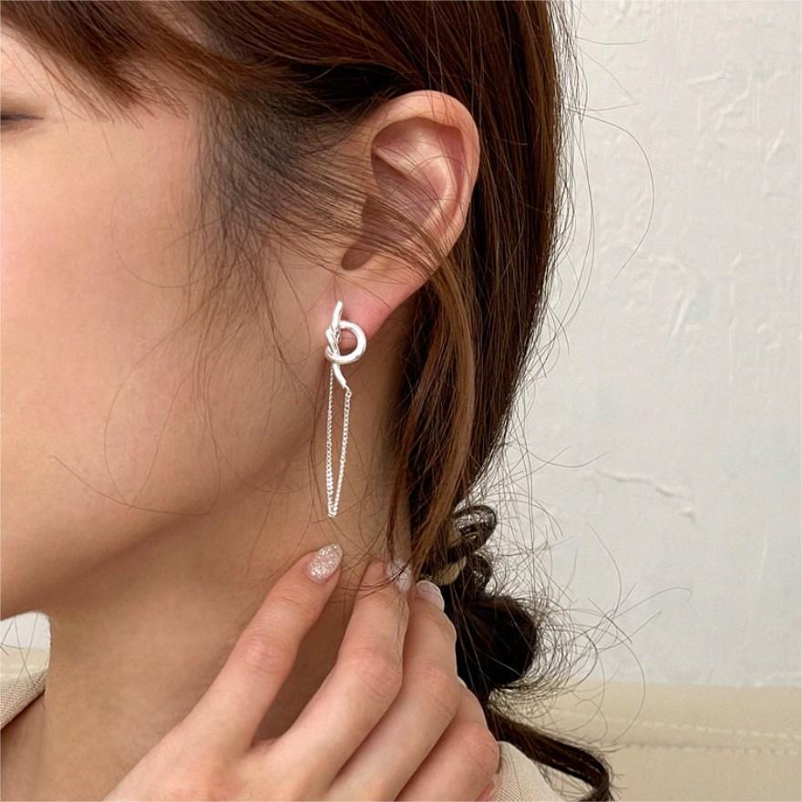 Minimalist Korean-Style 925 Sterling Silver Knot Drop Earrings with Geometric Beads and Polished Finish
