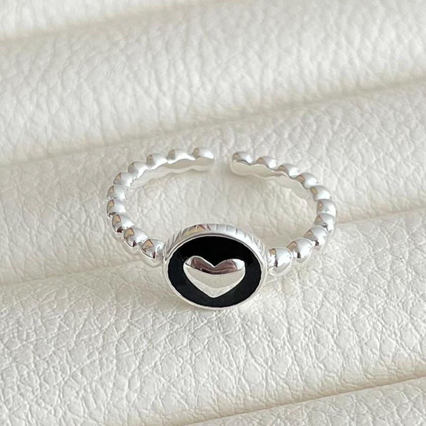 Anello Minimalista a Cuore per Donna in Argento Sterling S925 con Resina e Dettaglio Catena Delicata