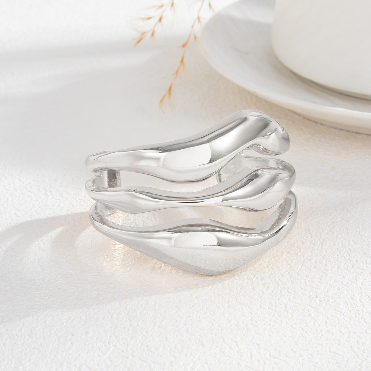 Sweet Casual Oval Alloy Plated Crystal Inlaid Open Cuff Bracelet