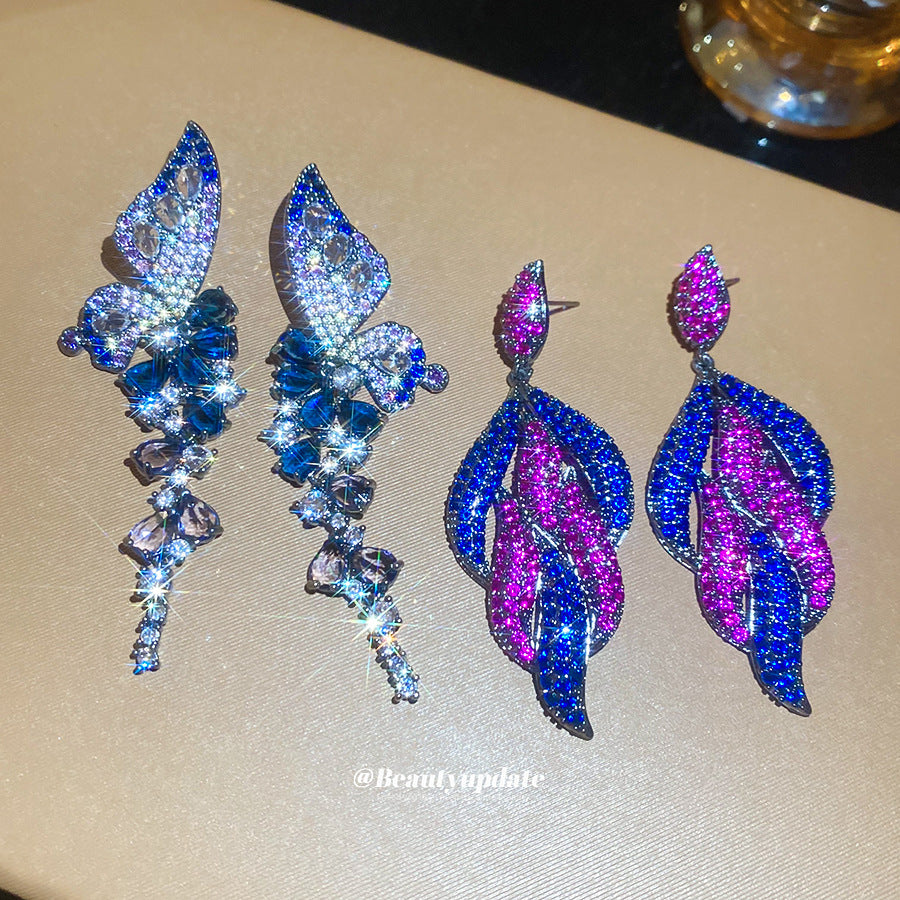 Pendientes de Cobre con Incrustaciones de Circonita en Forma de Gota de Agua Estilo Vintage con Postes de Acero Inoxidable para Mujer