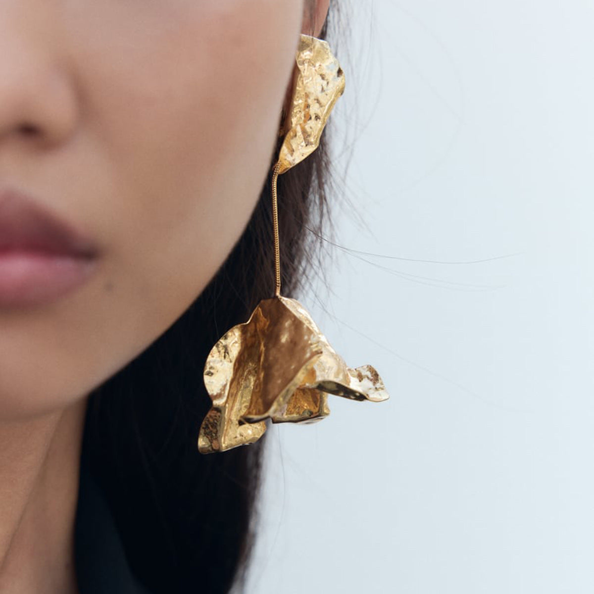 Pendientes colgantes de aleación con baño floral estilo "Sweet Cool"