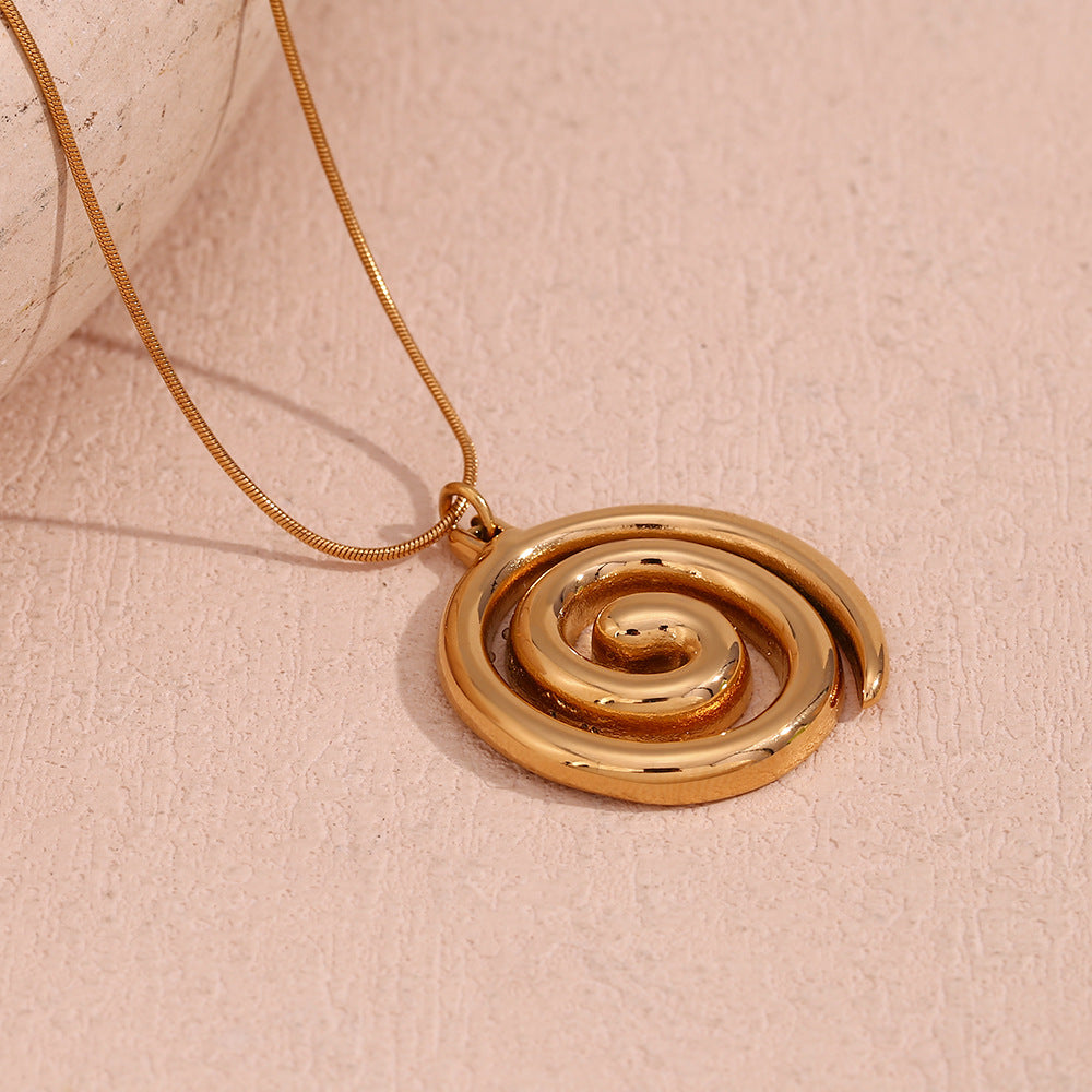 Collar con colgante de espiral geométrica minimalista para mujer de acero inoxidable con chapado en oro de 18 quilates y cadena de serpiente