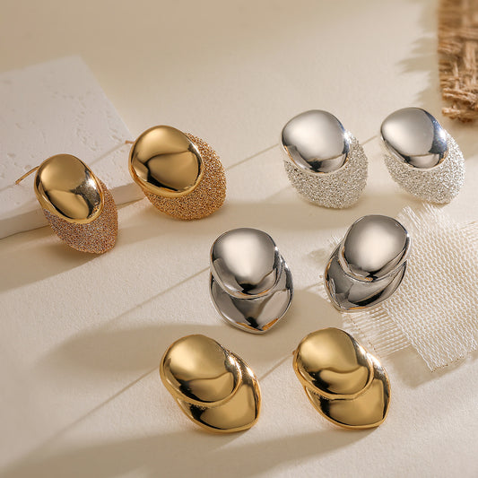 Orecchini a perno geometrici minimalisti in rame placcato oro per donna, alla moda e versatili, gioielli per tutti i giorni