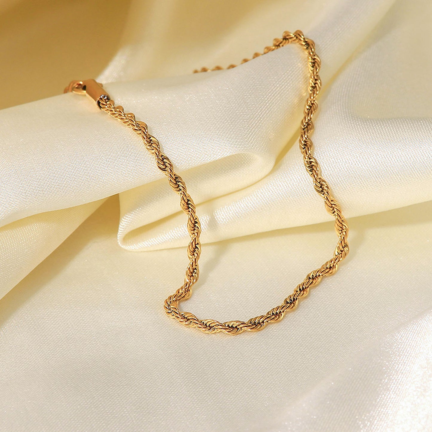 Minimalist Geometric Titanium Steel Anklet with Gold-Tone Twisted Chain for Women