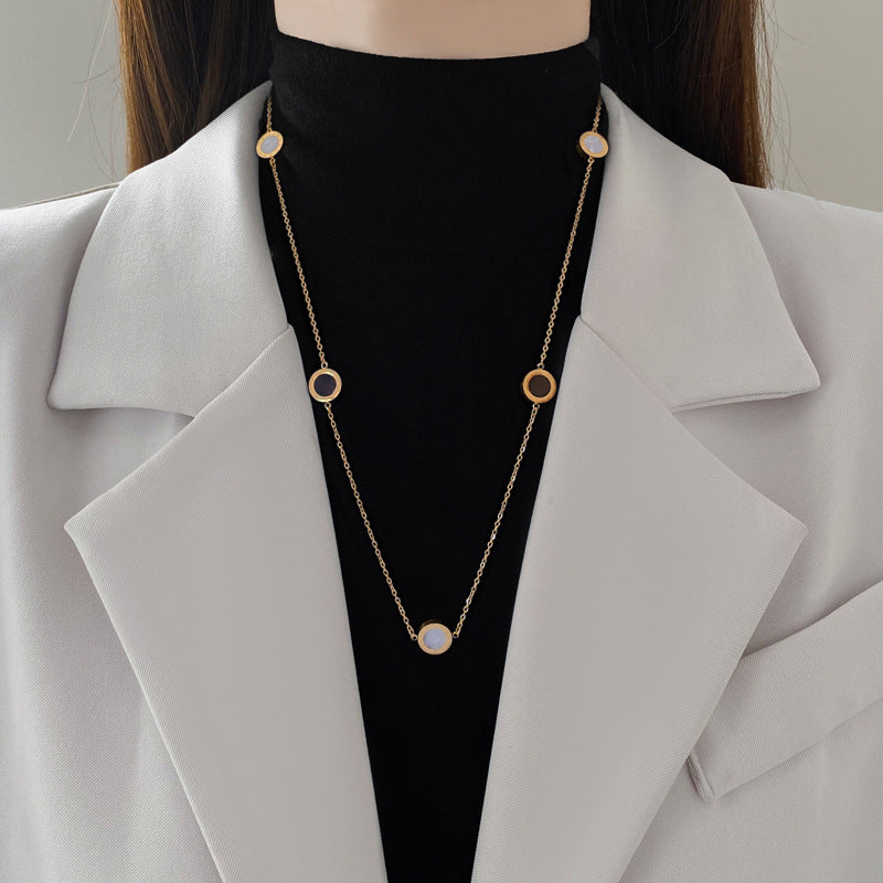 Collana con Ciondolo Geometrico Minimalista in Acciaio al Titanio Placcato Oro per Donna e Uomo