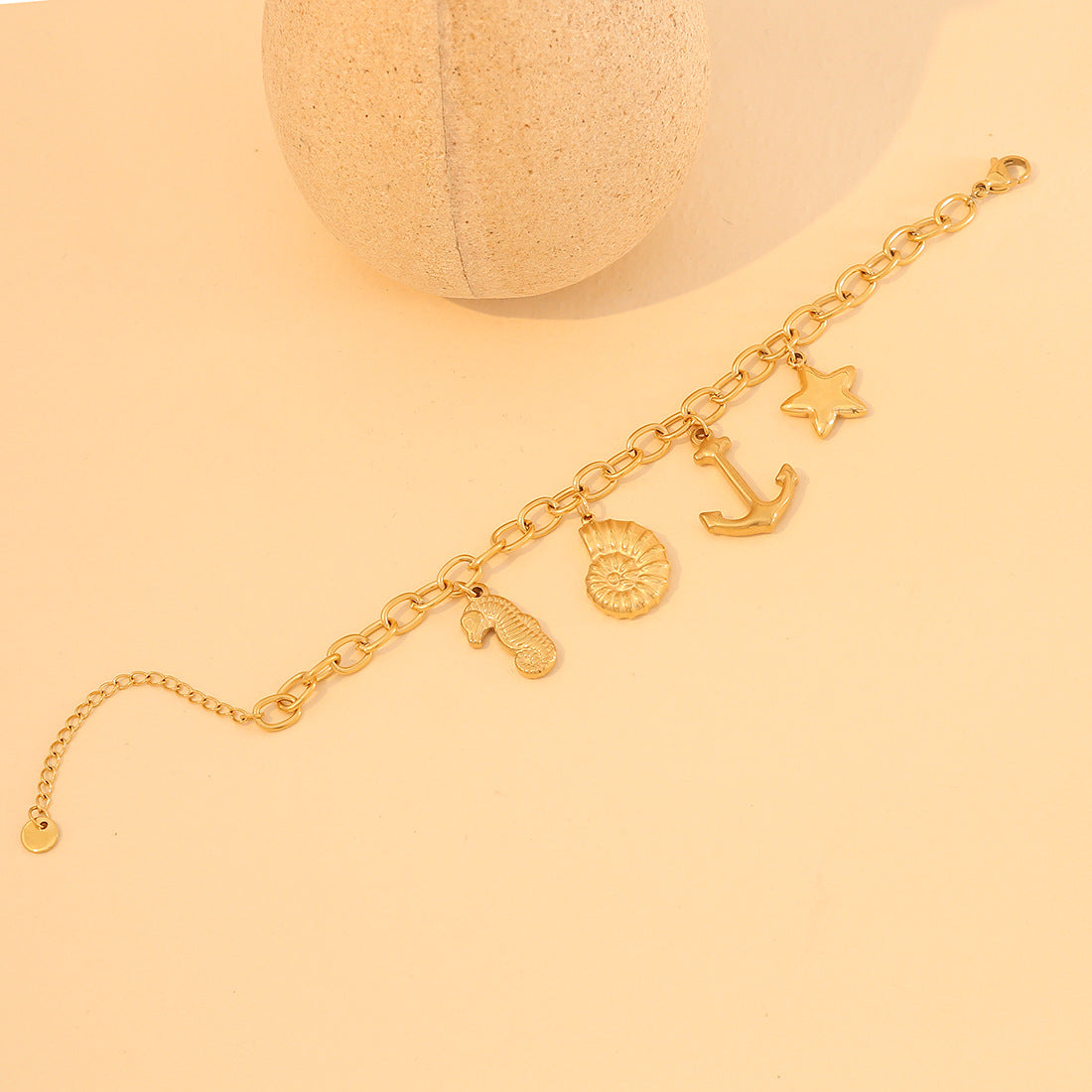 Collana con Pendente a Stella Marina e Conchiglia in Acciaio Inossidabile con Finitura Placcata su Catenina a O, Stile Vacanza Oceano alla Moda, per Donne