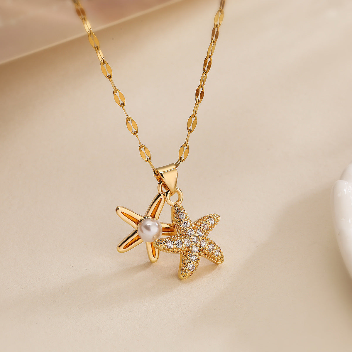 Minimalist Starfish Pendant Necklace for Women with Copper Base Plated in 18K Gold and Zircon Inlay